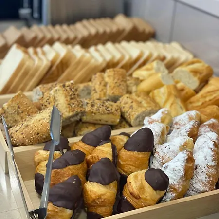 Turissa 호텔 또사데마르