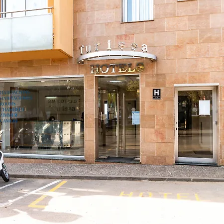 图里萨酒店 酒店