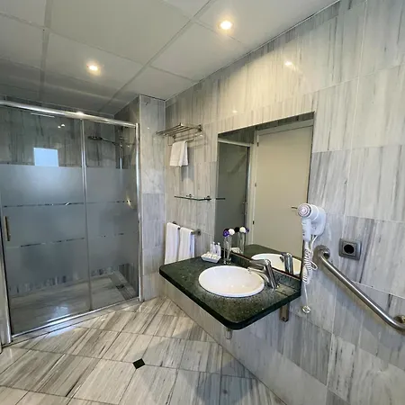 Turissa Hotel 2*